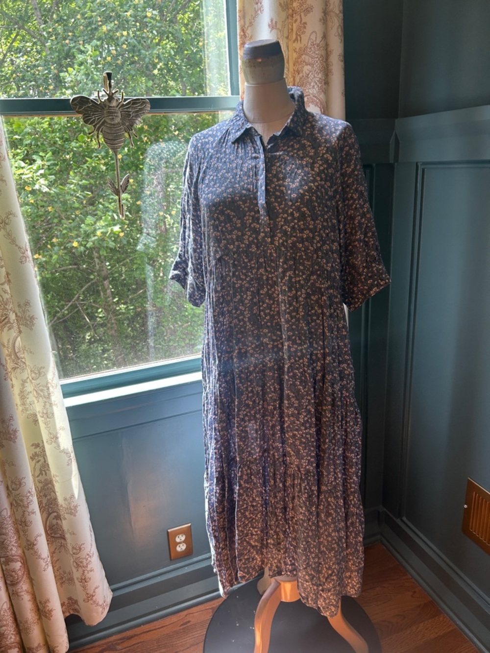 Natural Life Women's Navy Floral Button-Front Midi Dress